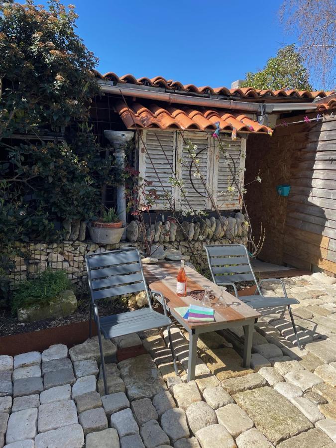 Maison Independante Avec Jardin, Tres Calme, Centre Ville La Rochelle ラ・ロシェル エクステリア 写真