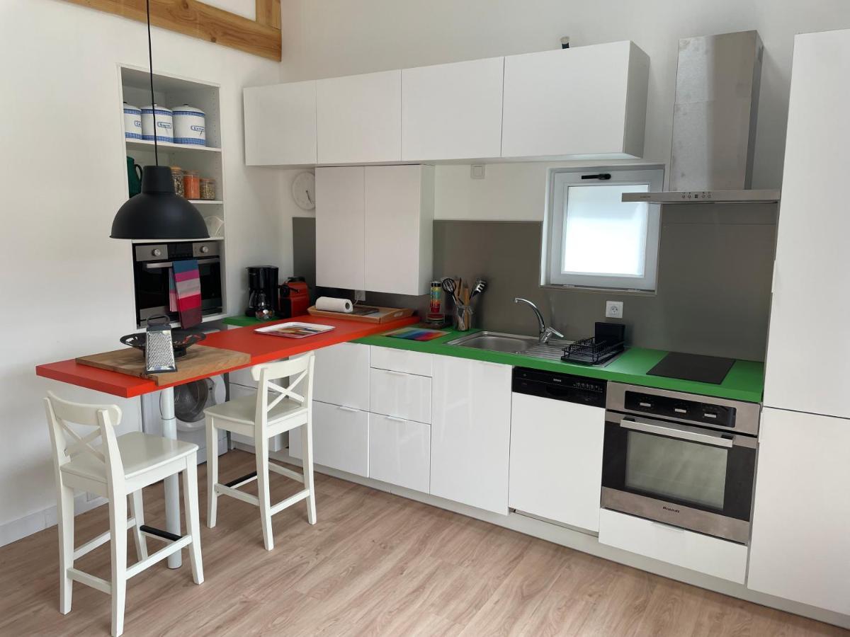 Maison Independante Avec Jardin, Tres Calme, Centre Ville La Rochelle エクステリア 写真